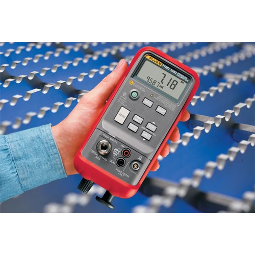Fluke 718Ex 100G Robbanásbiztos nyomáskalibrátor 7 bar
