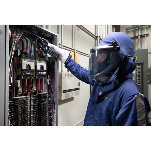 Flir CM276 600A AC/DC True RMS digitális lakatfogó és hőkamera