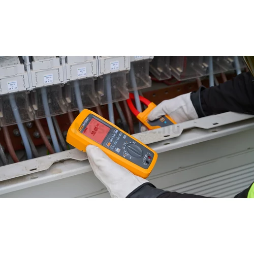 Fluke 283FC digitális multiméter CAT-III 1500V napelemes mérésekhez