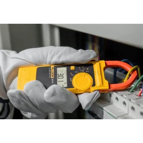 Fluke 301D - 600A AC/DC lakatfogó