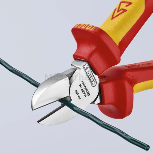 KNIPEX 70 06 160 T VDE szigetelt oldalcsípőfogó, rögzítőszemmel, 160 mm