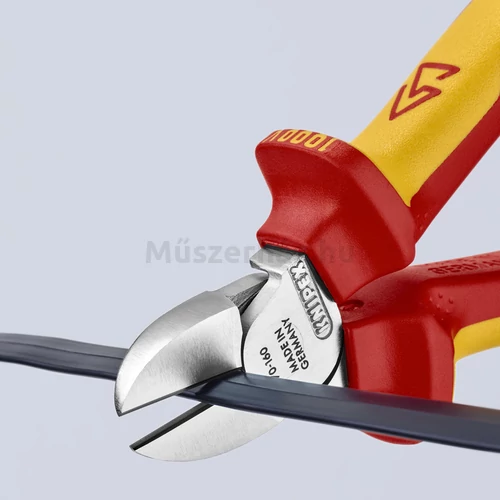 KNIPEX 70 06 160 T VDE szigetelt oldalcsípőfogó, rögzítőszemmel, 160 mm