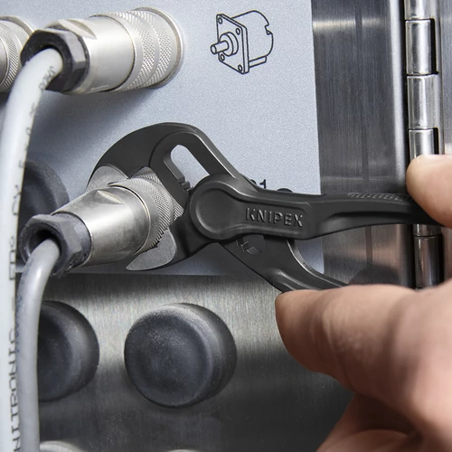 KNIPEX 87 00 100 Cobra XS Mini cső- és vízpumpafogó 0-28 mm, 100 mm