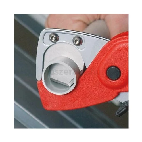 KNIPEX 90 20 185 tömlő és műanyag védőcső vágó, Ø 25 mm-ig