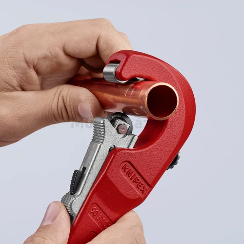 KNIPEX 90 31 02 SB Knipex TubiX csővágó fém csövekhez, Ø 6...35 mm