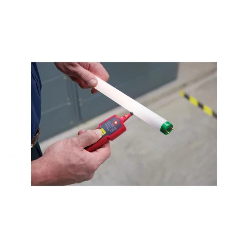 Amprobe LT-10-EUR fénycső teszter