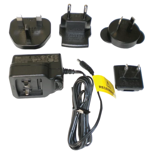 Extech UA100-BR Univerzális hálózati adapter